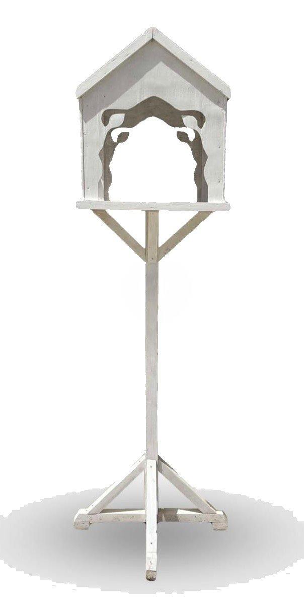 Handmade Art White Bird Feeder - www.FOP.ae Buy online Best and Healthy Plants and quality products guarantee in Dubai Plants Shop in Dubai Abu Dhabi all over UAE Plants near me Fresh Plants in Dubai where to buy plants in UAE - FOP.ae
