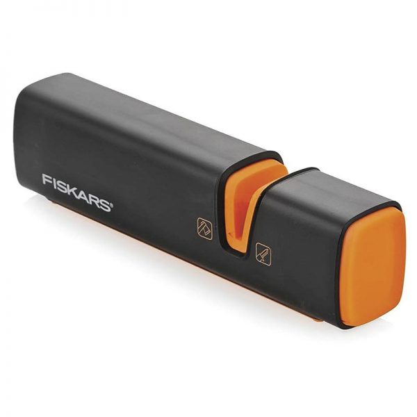 Axe and Knife Sharpener Fiskars Xsharp - www.FOP.ae Buy online Best and Healthy Plants and quality products guarantee in Dubai Plants Shop in Dubai Abu Dhabi all over UAE Plants near me Fresh Plants in Dubai where to buy plants in UAE - FOP.ae